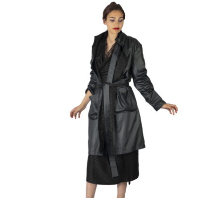 manteau-noir-soie-confort