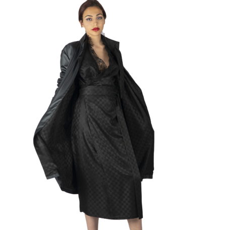 ensemble robe portefeuille et gabardine assortis